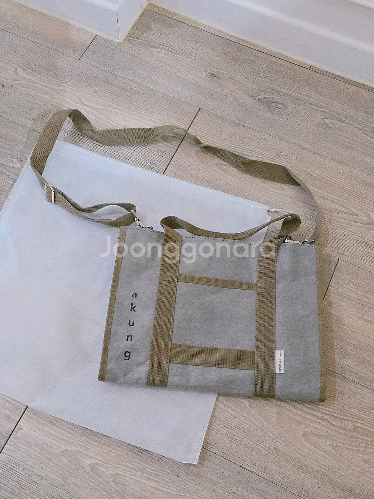 (새거) 기저귀가방 토트백 크로스백 친환경소재 (정가 5만 6천)--2