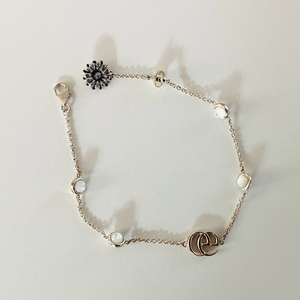 구찌 마몬트아워 체인 실버 팔찌