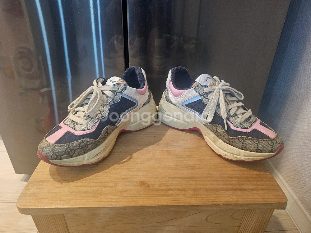 구찌 GG 패턴 스니커즈--3