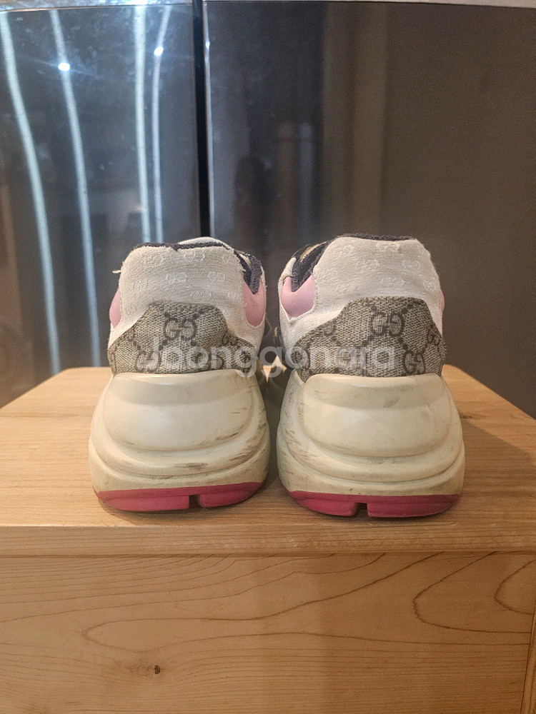 구찌 GG 패턴 스니커즈--4