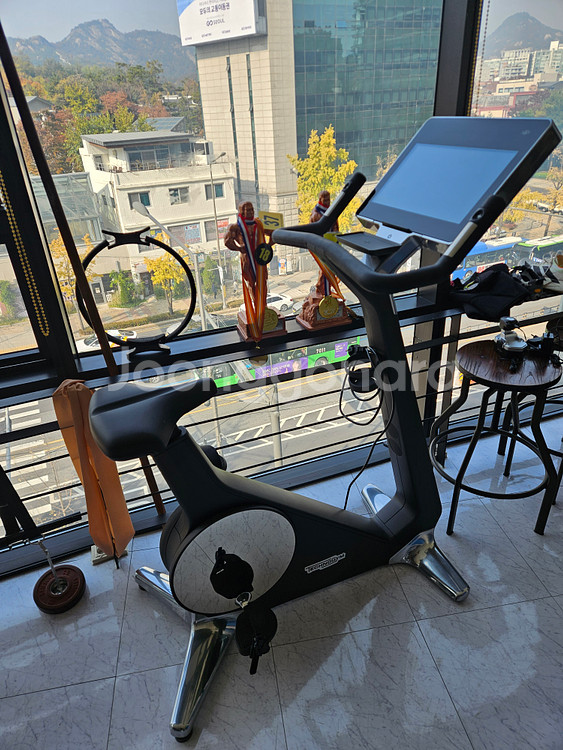 테크노짐 바이크 퍼스널 실내 자전거 팝니다.--0