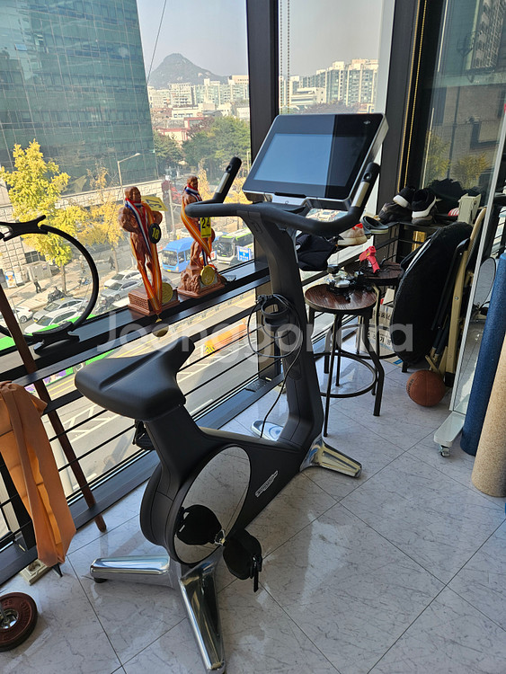 테크노짐 바이크 퍼스널 실내 자전거 팝니다.--1