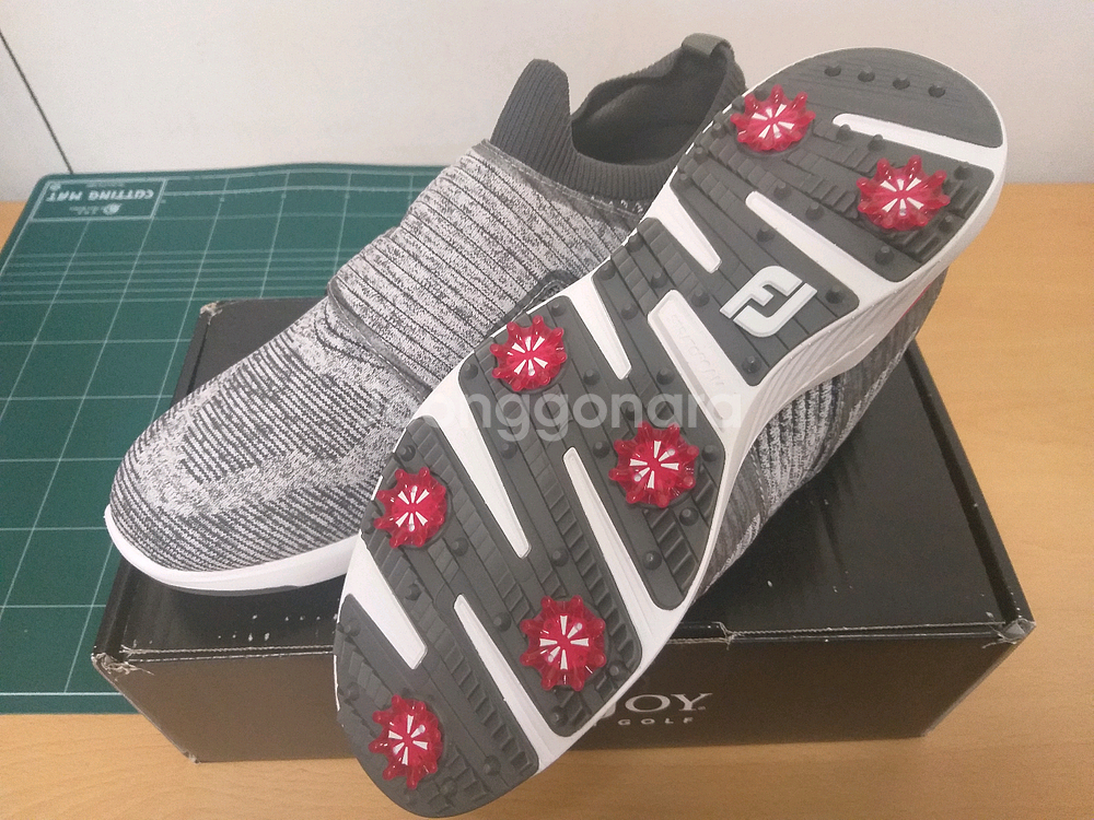 풋조이 정품 남성용 하이퍼플랙스 보아 골프화 295 판매 합니다--2