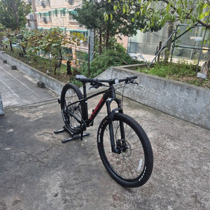 트렉 엑스칼리버9 MTB 하드테일 자전거