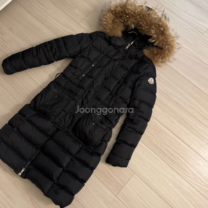 몽클레어 여성 롱패딩 급쳐