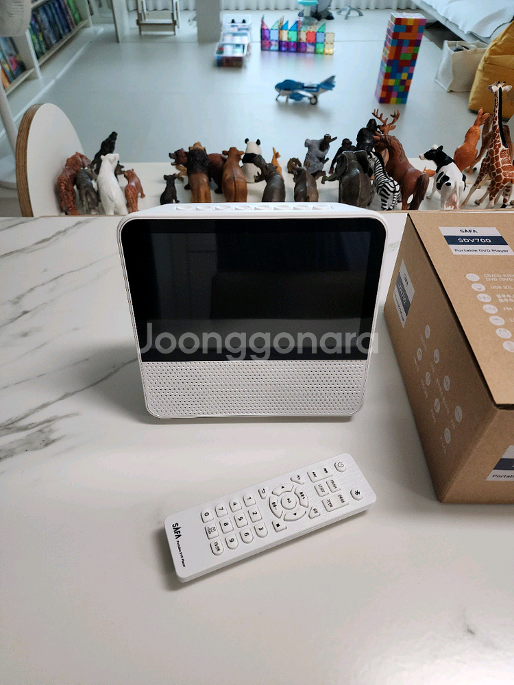 사파 DVD플레이어 SDV700 팝니다.--0