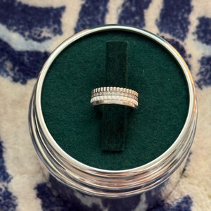 부쉐론 콰트로 더블 화이트 에디션 링 48호