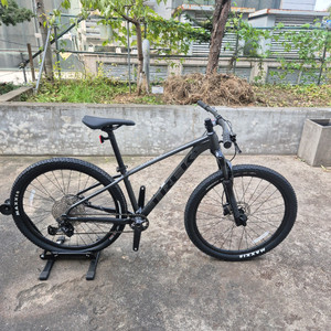 트렉 엑스칼리버8 하드테일 MTB 자전거