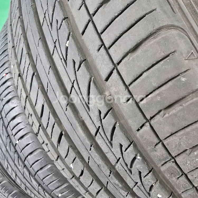 225 45 17 중고타이어 한대분10만원 팝니다--0