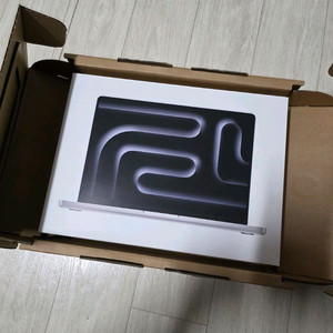 맥북프로 M4 Pro 14인치 24GB/1TB 미개봉