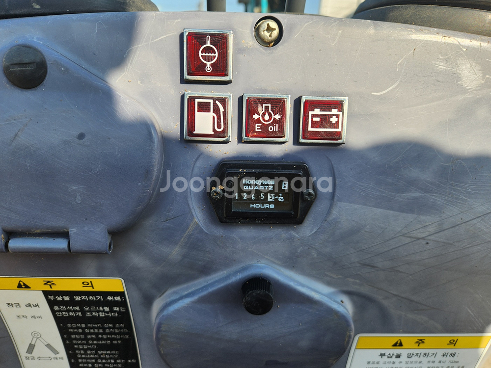 미니굴삭기 구보다 u10 버켓2 신품트랙교환 대구중고굴삭기매매--7