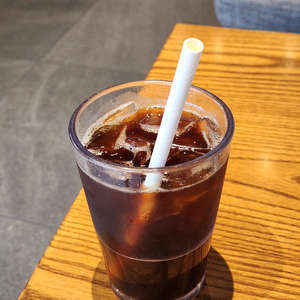 씨유 쥬시쿨 복숭아 180ml