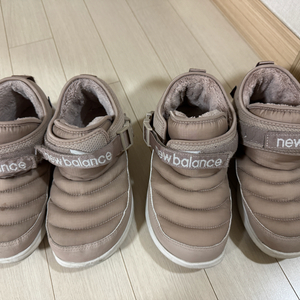 뉴발란스 키즈 겨울부츠 220, 210