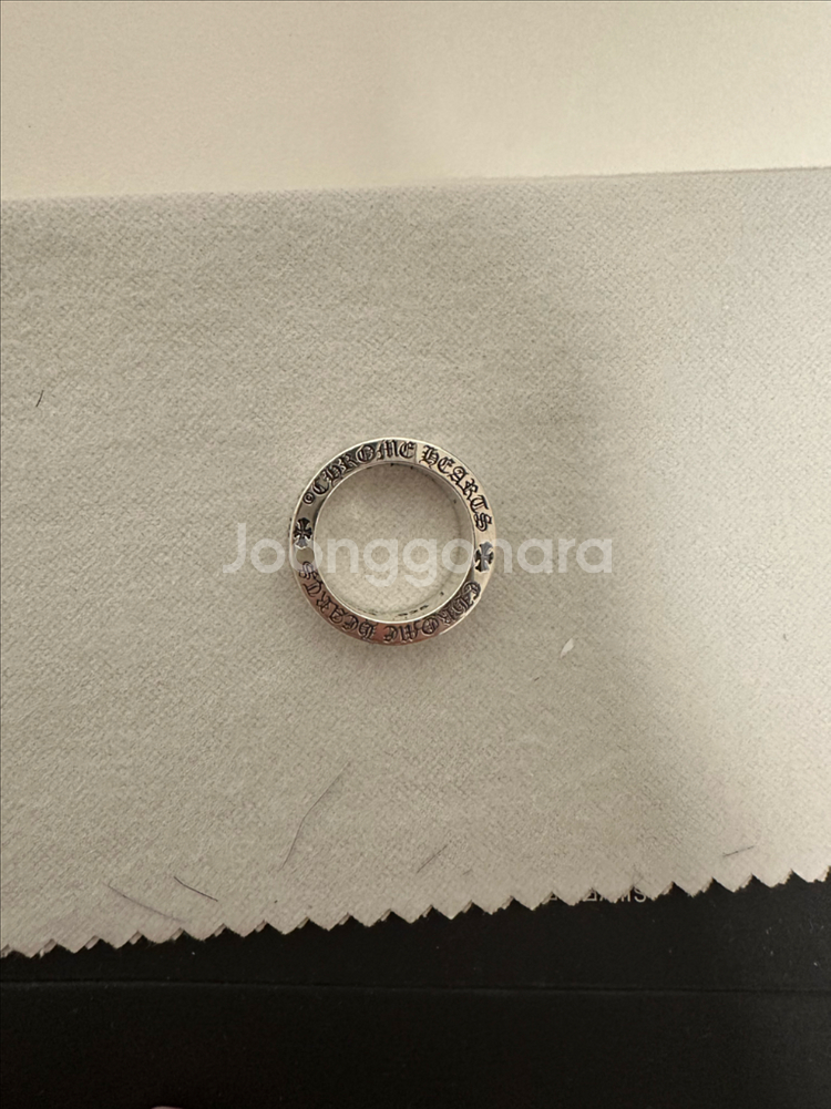 크롬하츠 포에버링 판매합니다~--1