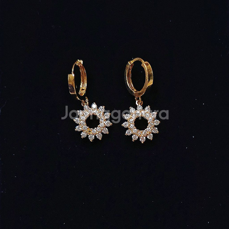 일괄3만,새상품,선물박스포장/골드 여자 목걸이 링귀걸이 반지 팔찌 진주 샤넬 14k 18k 스와로브스키 반클리프--1