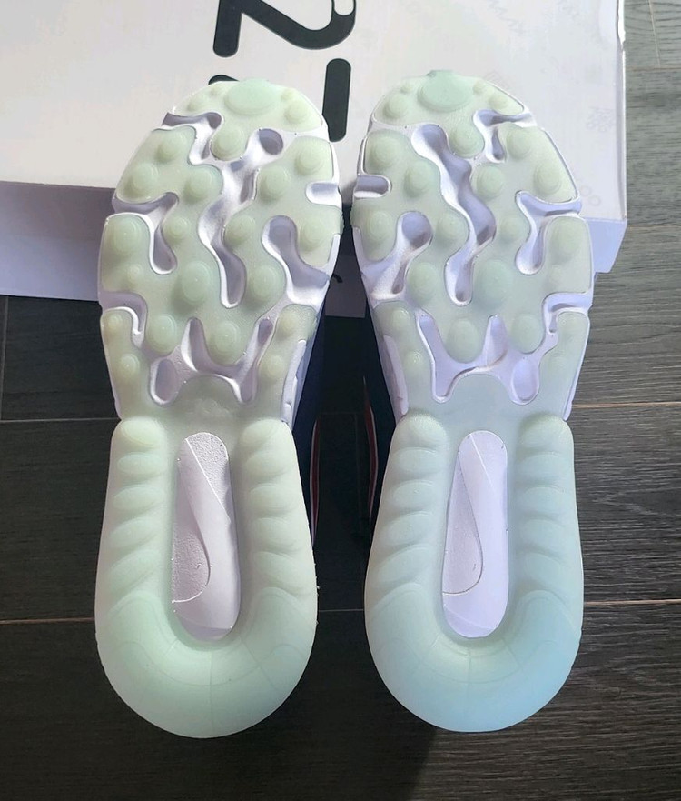 나이키 에어맥스 270 리액트 CT1280-400 270사이즈 이미지