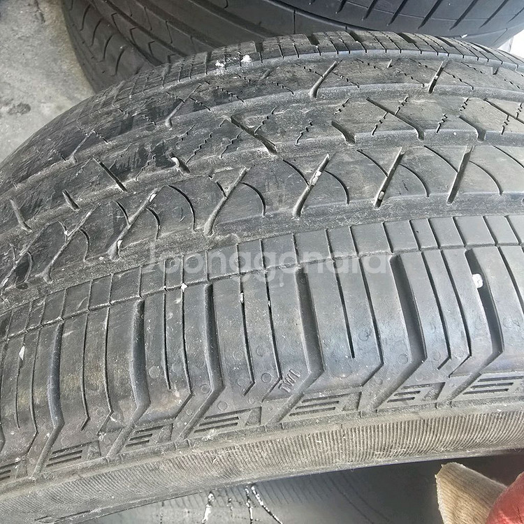 255 45 20 콘티넨탈 2본 10만원 팝니다--0