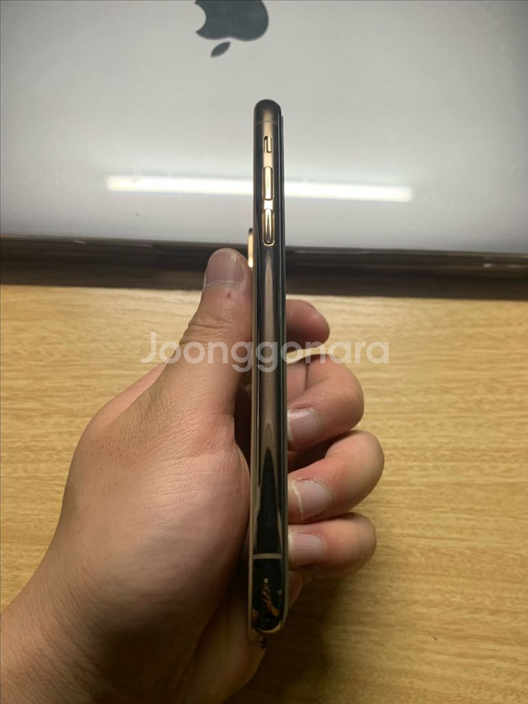 아이폰XS 256GB 배터리성능100%--3