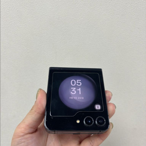 (부산중고폰)갤럭시z플립5 블랙 256기가 판매해요