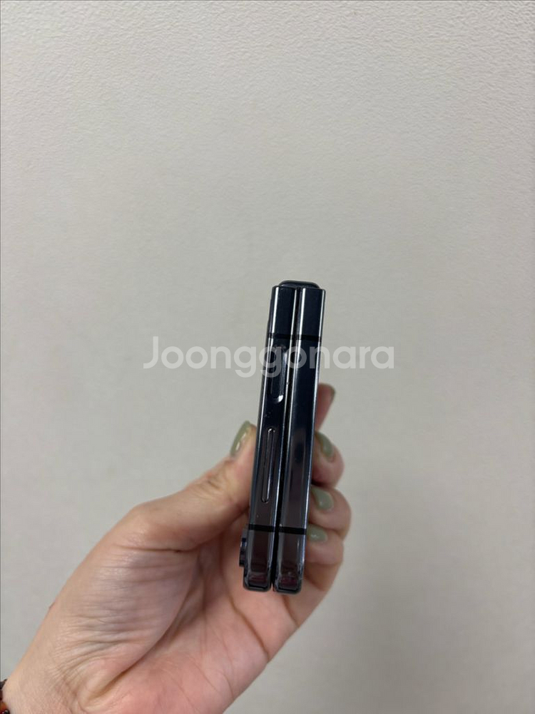 (부산중고폰)갤럭시z플립5 블랙 256기가 판매해요--4