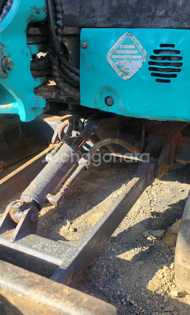 코벨코17 미니굴삭기--6