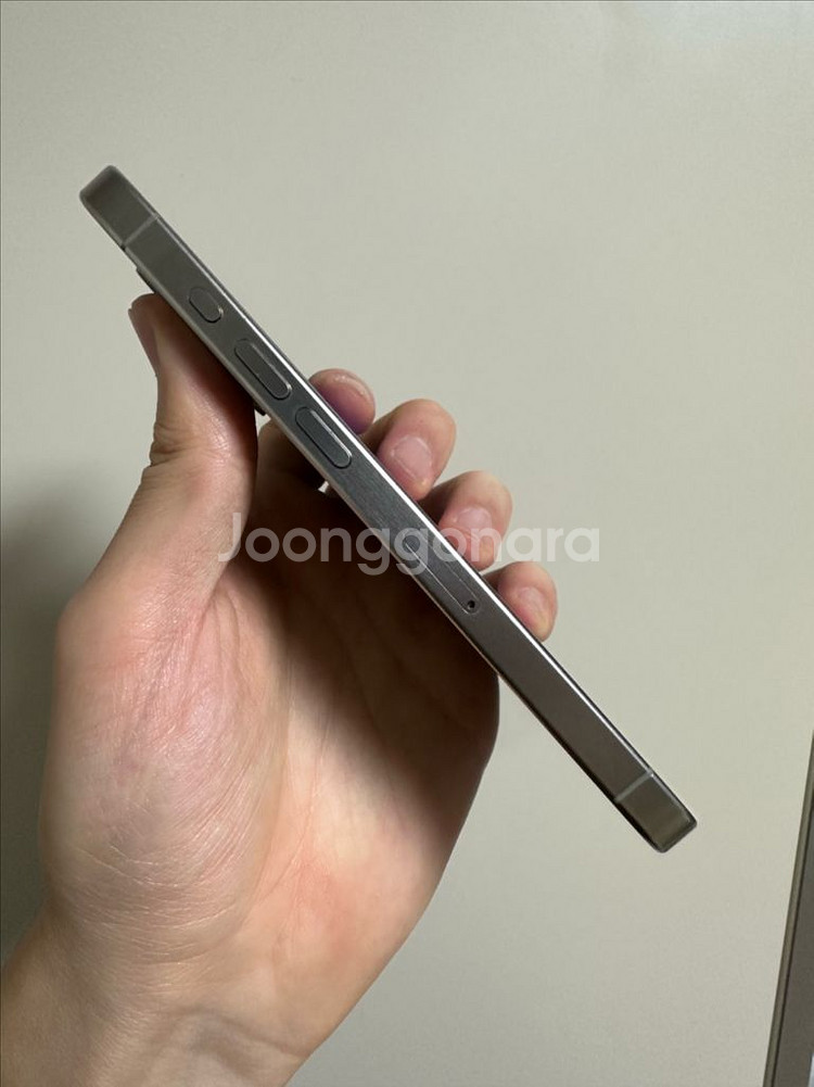 [8]아이폰15 프로 내츄럴티타늄 128GB--2