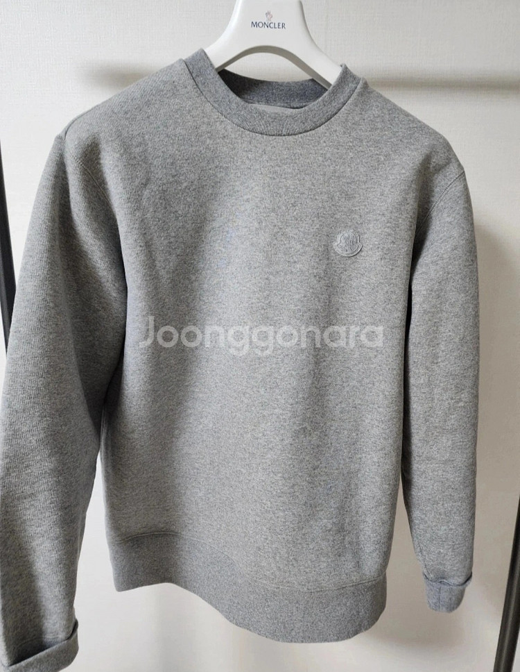 몽클레어 맨투맨 티셔츠 & 트레이닝 바지--0