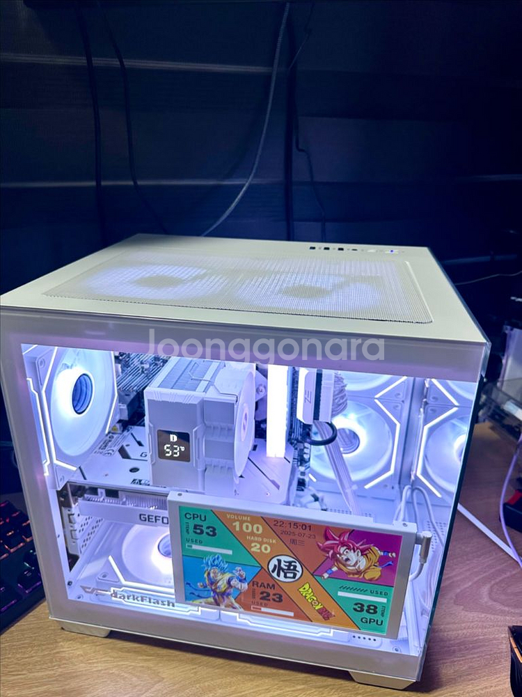 데스크탑 PC 컴퓨터 팝니다. 게이밍·영상편집·화이트--2