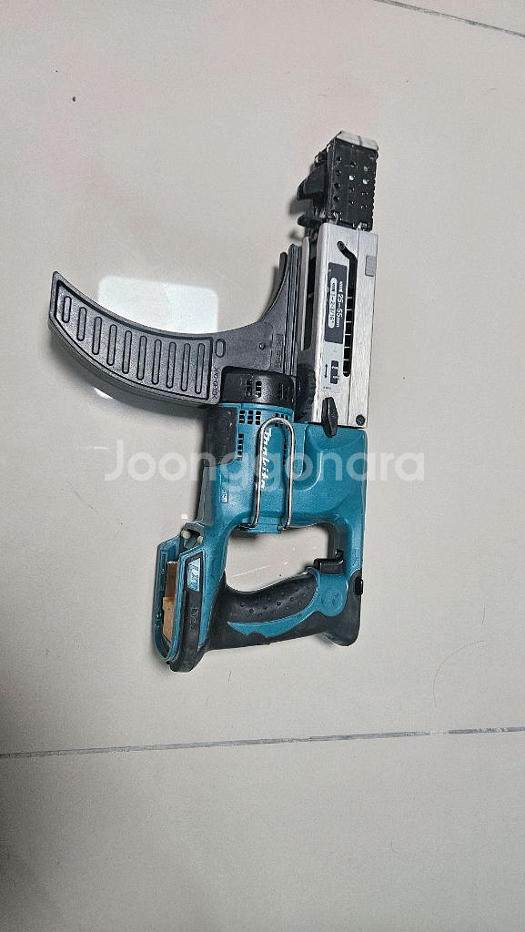 마끼다 무선 매거진공구 팝니다(국내인증일산)--0