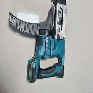 마끼다 무선 매거진공구 팝니다(국내인증일산)