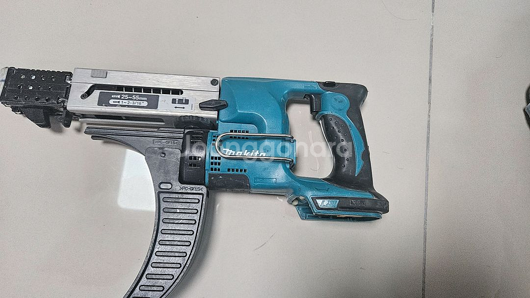 마끼다 무선 매거진공구 팝니다(국내인증일산)--3