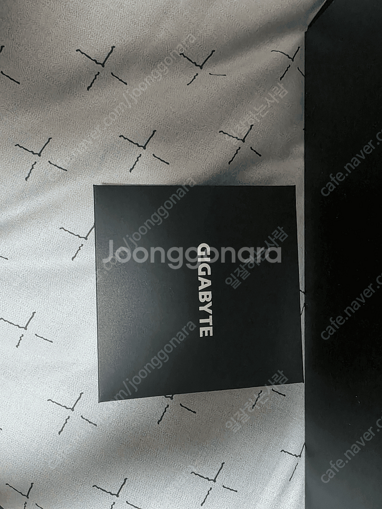 AMD RADEON 7900XTX 기가바이트 87만 팝니다.--3