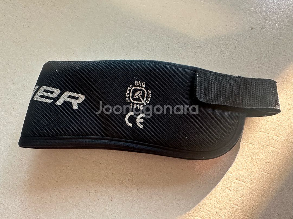 아이스하키 바우어 넥가드 (26-35cm)--1