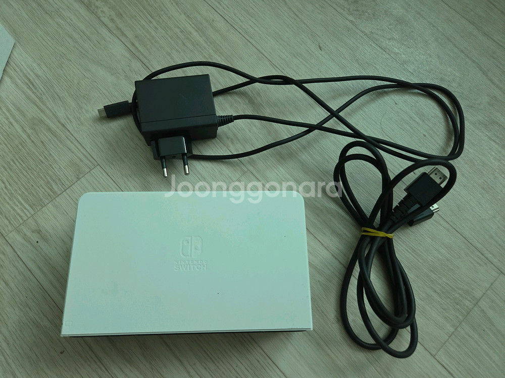 닌텐도 스위치 OLED 화이트--4