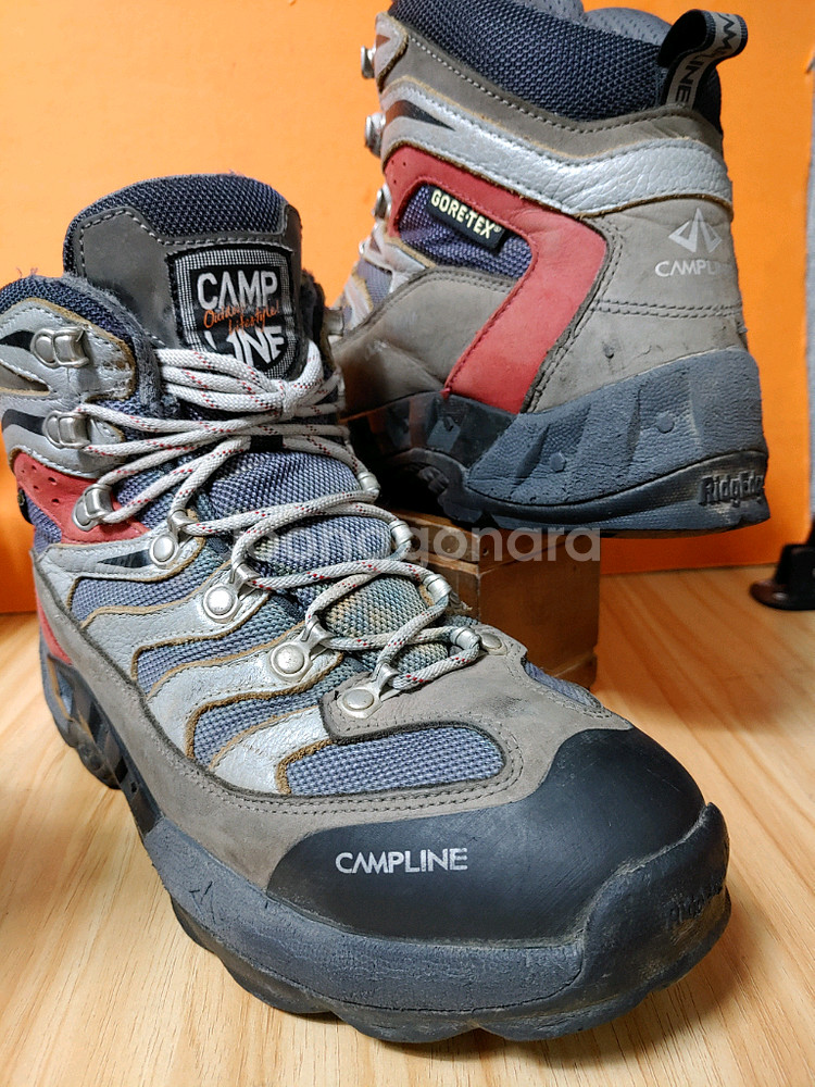 캠프라인 고어텍스 리지에지그립 등산화(표기265추천사이즈260)--2