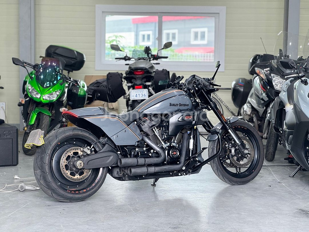 이전등록O 할리FXDR 114 20년식 3만키로 전국최저가 판매중--6