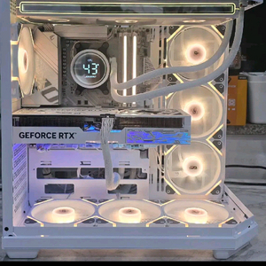 9800x3d, 5080 화이트 튜닝pc팝니다