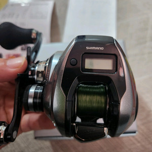 시마노 염월프리미엄 수심 체크릴 좌핸 팝니다