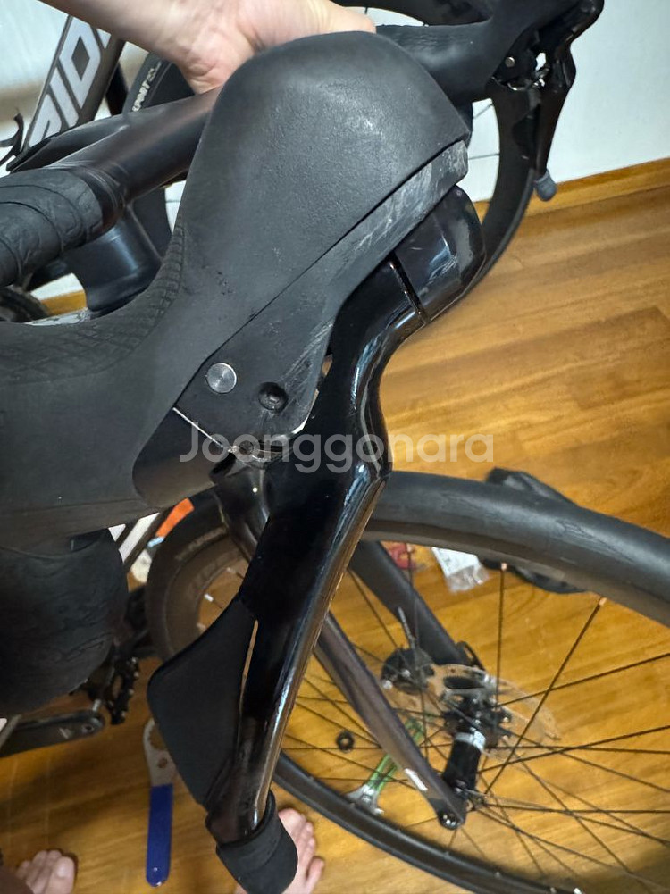 첼로 케인D7 일체형 카본핸들바 업글 팝니다--8