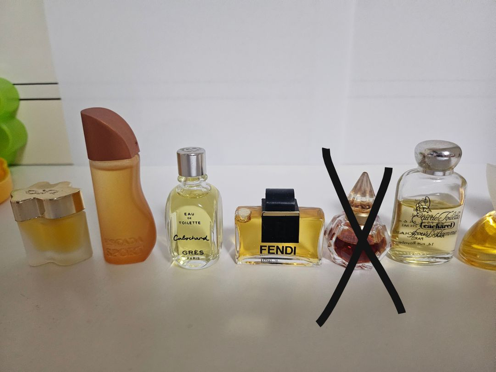 [세트2] 미니어쳐향수 9개 묶음 세트 이미지