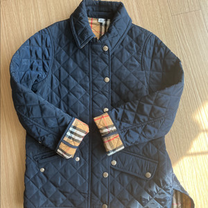 버버리 키즈 퀼팅 자켓 10Y