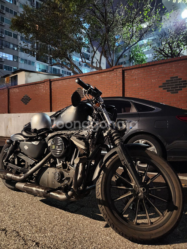 급처) 할리데이비슨 아이언883 바버커스텀 바이크 판매합니다.--4