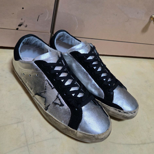 골든구스 수퍼스타 스니커즈