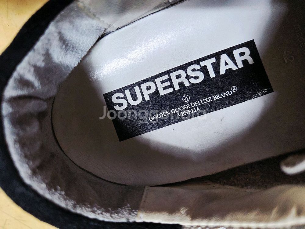 골든구스 수퍼스타 스니커즈--8