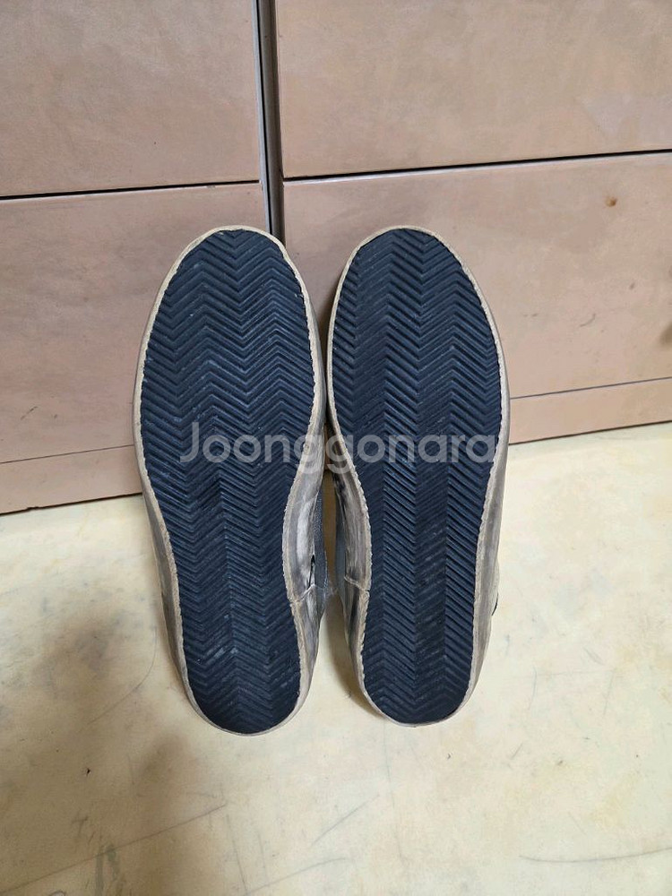 골든구스 수퍼스타 스니커즈--7