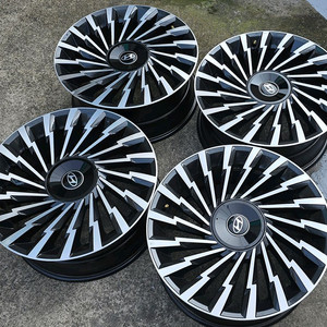 그랜저 GN7 19인치 번개휠 임판 탈거 판매