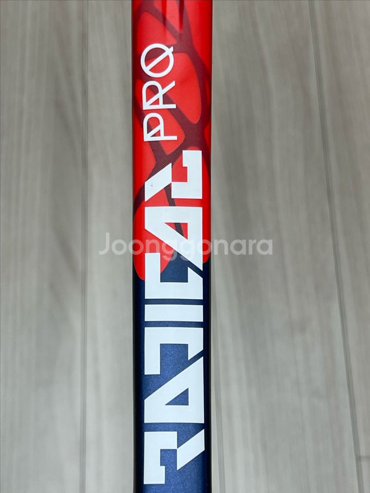 헤드 그라핀터치 래디컬 프로 테니스라켓 팝니다--1