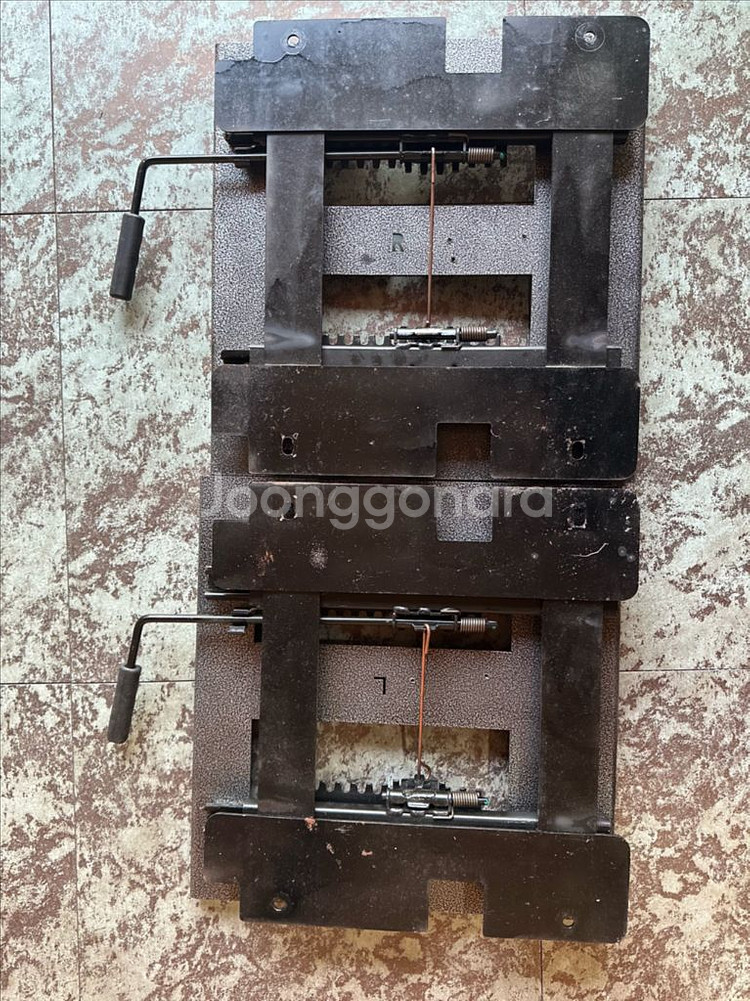 올뉴카니발 9인승 2열 공간브라켓 좌우 일괄판매--0