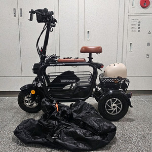 모토벨로 전기자전거/스쿠터 AKU3 모델입니다