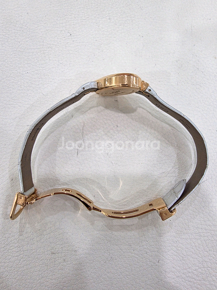 까르띠에 델리스 금통 다이아 시계 정품--3